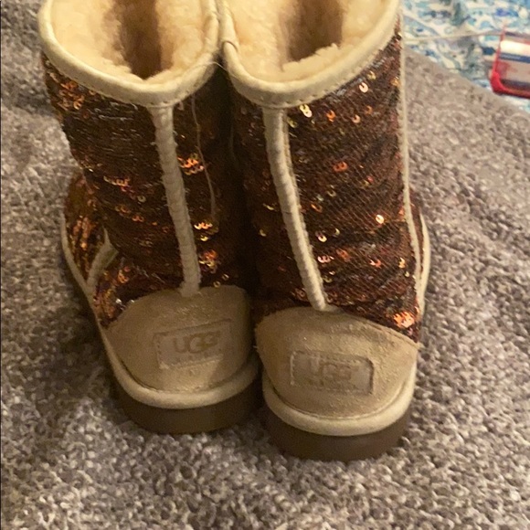 Sequin uggs - Picture 5 of 6